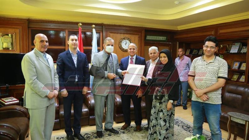 خلال التكريم