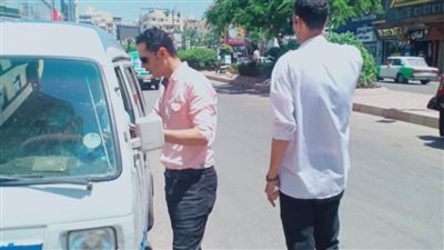 ضبط 39 سيارة سرفيس لمخالفة خطوط السير في حملة مكبرة بالبحيرة