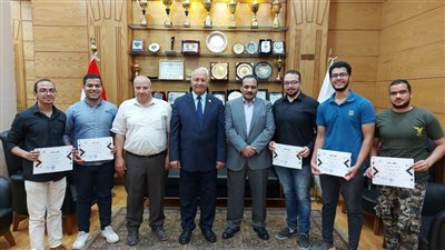 جامعة بنها تكرم الطلاب الفائزين في المسابقات الدولية والمحلية