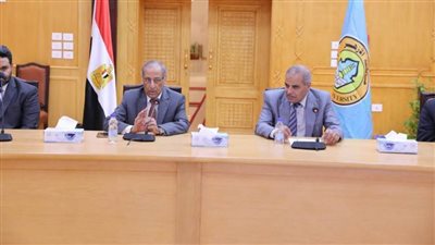 رئيس وكالة الفضاء المصرية يشيد بجهود جامعة الأزهر في الجمهورية الجديدة