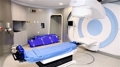 اليوم.. جامعة سوهاج ونقابة الأطباء تحتفل بتشغيل جهاز المعجل الخطي لعلاج الأورام