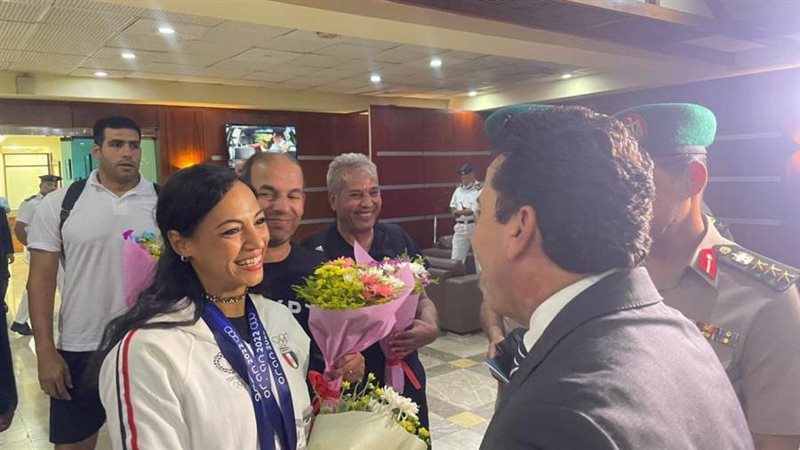 د. أشرف صبحى