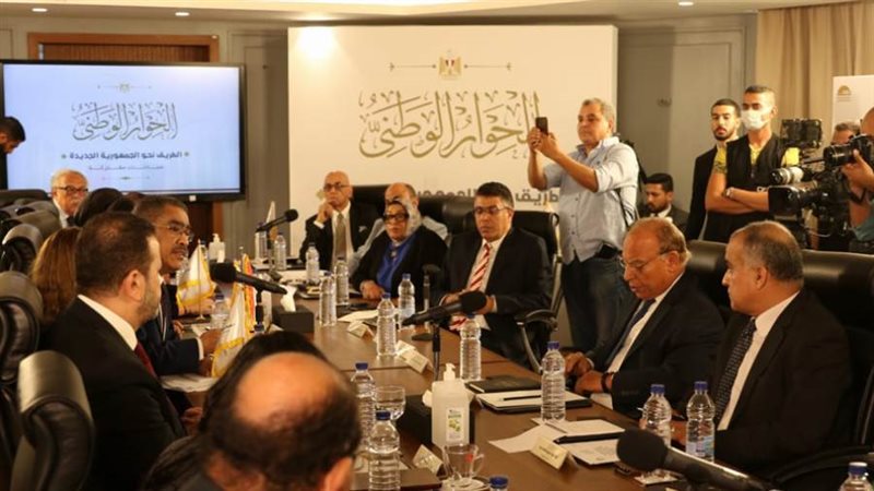 عماد الدين حسين في