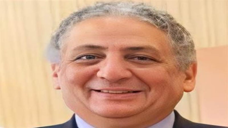 اللواء طبيب عزت عبد