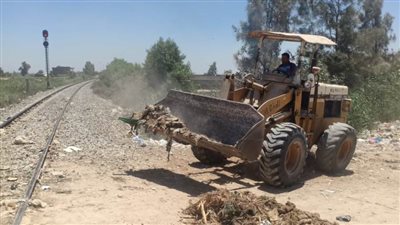غلق 10 معابر مخالفة وغير قانونية على السكة بالبحيرة