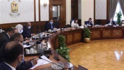 رئيس الوزراء يتابع تنفيذ الاستراتيجية الوطنية لحقوق الإنسان