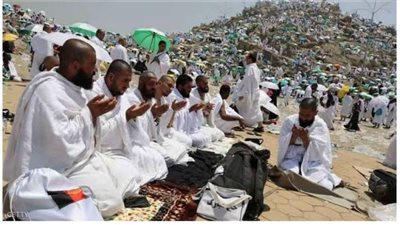 مزدلفة.. مبيت ضيوف الرحمن بعد الإفاضة من عرفات