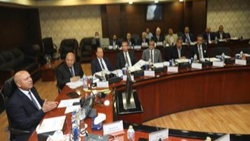 وزير النقل يترأس