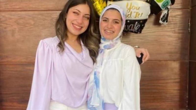 الطالبتان سلمى نور