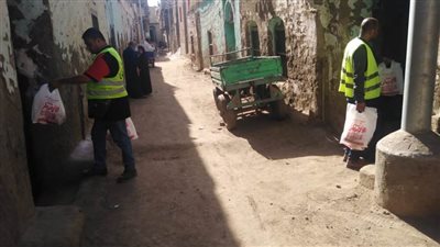 الأورمان والتضامن.. توزيع لحوم 490 أضحية على الأسر الأولى بالرعايا بالمنيا