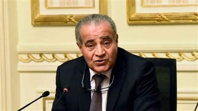 وزير التموين: توافر كل احتياجات المواطنين من اللحوم والسلع بالمجمعات بتخفيضات 30%