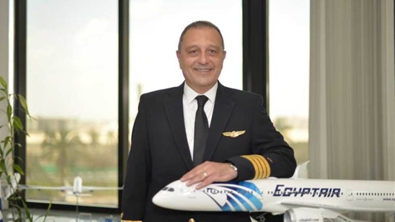 الطيار عمرو أبو العينين