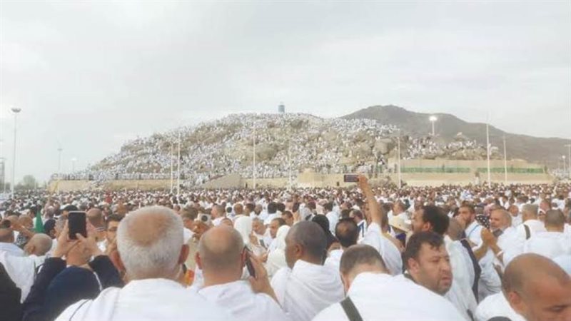 حجاج بيت الله الحرام