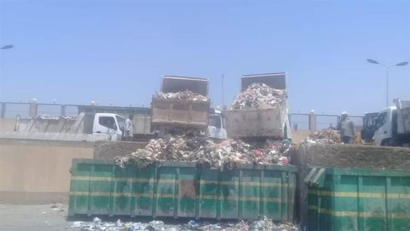 نقل ٣٧٠٠ طن قمامة