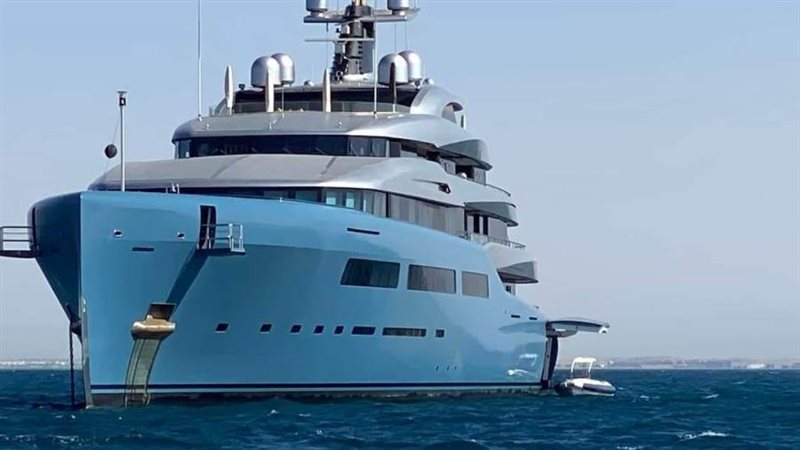 يخت مالك توتنهام