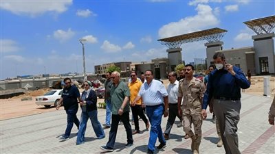 جمال سوسة يتابع منشآت جامعة بنها الأهلية بالعبور ويهنئ العمال بالعيد