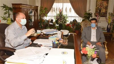 محافظ أسيوط يستعرض جهود مديرية القوى العاملة خلال شهر يونيو