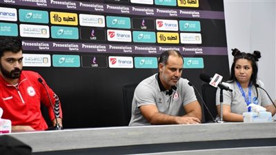 مدرب تونس لليد: شخصية 