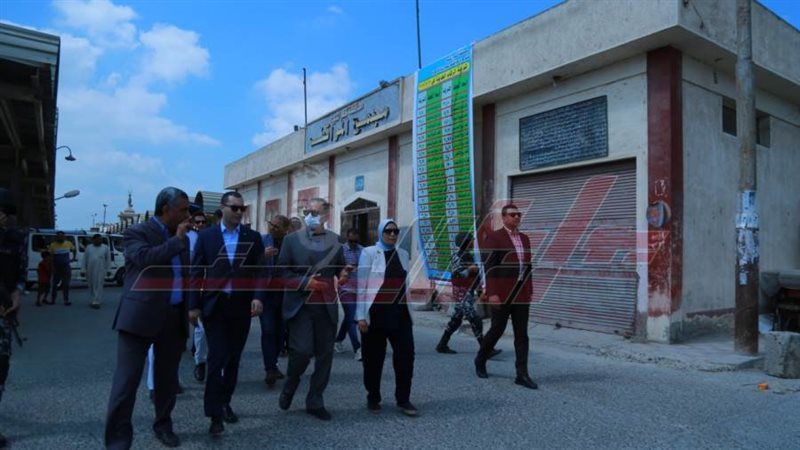 جولة المحافظ