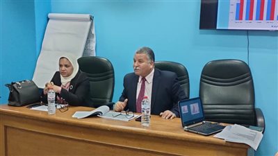 صحة سوهاج تعقد اجتماعًا مع مديري الإدارات لمتابعة الخدمات الطبية وتقييم الأداء