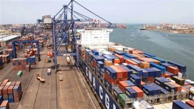 تحصيل 2.3 مليار جنيه ضرائب ورسوم بجمارك بورسعيد خلال يونيو الماضي