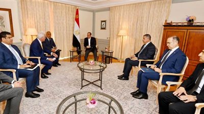 الرئيس السيسي يتابع في برلين التعاون مع شركة لورسن الألمانية العالمية للصناعات البحرية