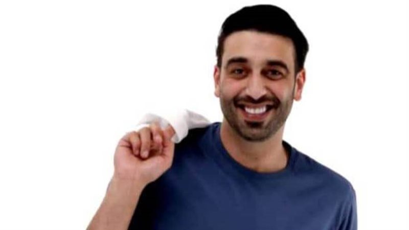 الفنان حمد الهاجري