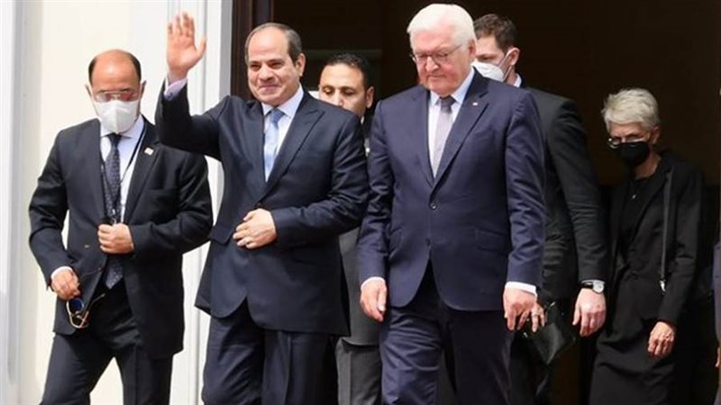 الرئيس السيسي مع