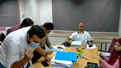 صحة سوهاج تبدأ تسليم 604 طبيب بشري دفعة 2021 بمحافظة سوهاج