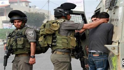 قوات الاحتلال الإسرائيلي تعتقل صحفيًا فلسطينيًا في الخليل