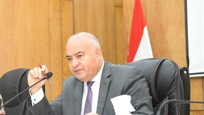 محافظ قنا يقرر إلغاء شرط السن للطلبة المتقدمين للمدارس الثانوية الفنية للتمريض