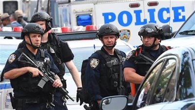 الشرطة الأمريكية تعتقل ١٦ نائبًا بالكونجرس أثناء مشاركتهم في مظاهرة مؤيدة للإجهاض