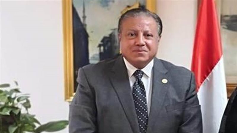 الدكتور هشام عزمي