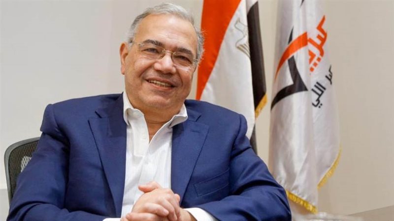 الدكتور عصام خليل