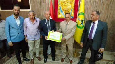 تكريم مدير عام الشؤون القانونية لبلوغه سن التقاعد بشمال سيناء