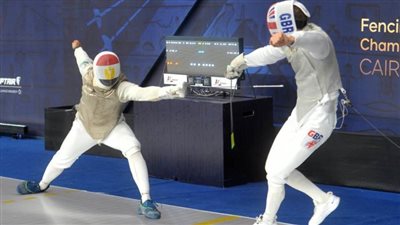 علاء أبوالقاسم ومحمد حمزة يتأهلان لدور الـ16 بفردي سلاح الشيش ببطولة العالم للمبارزة