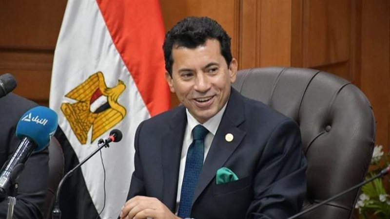 د. أشرف صبحى