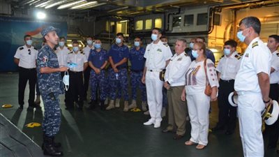 القوات البحرية تنظم زيارات لعدد من السفن البحرية للدول الصديقة والشقيقة