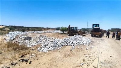 تنفيذ عدد من قرارات الإزالة لتعديات على أراضي الدولة بالوادي الجديد