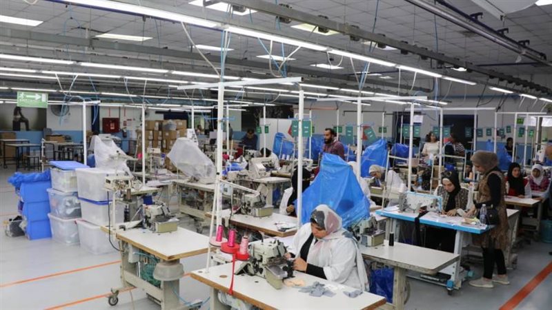 أحد المشورعات التى