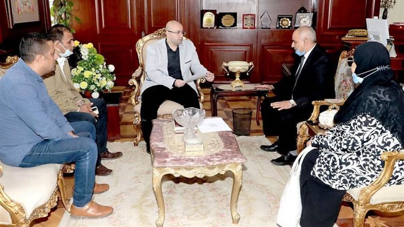 محافظ بني سويف يلتقى