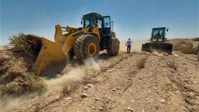 إزالة 13 حالة تعدٍ على أملاك الدولة بمدينتي إسنا والزينية بالأقصر