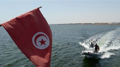 الدفاع الوطني التونسي: إنقاذ 4 مهاجرين غير شرعيين عثر عليهم تائهين بالبحر