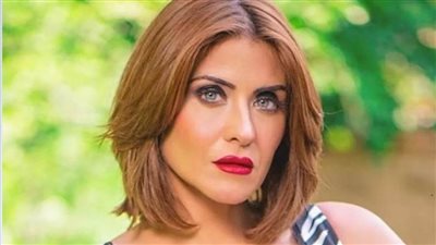 هيدي كرم تكشف عن استعدادها للزواج من شخص على غير ديانتها