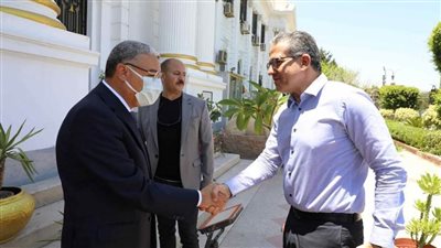 محافظ المنيا يستقبل وزير السياحة لافتتاح أعمال تطوير مسار العائلة المقدسة بدير جبل الطير