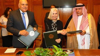توقيع مذكرة تفاهم بين الجامعة العربية واتحاد الجامعات العربية وجامعة الأمير محمد بن فهد