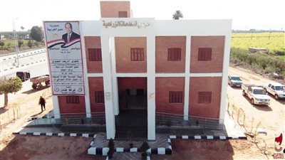 محافظ سوهاج: الانتهاء من إنشاء 25 مجمع خدمات زراعية بقرى 