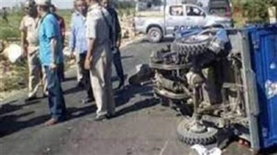 مصرع شخصين في حادث تصادم سيارة ملاكي وموتوسيكل بسوهاج