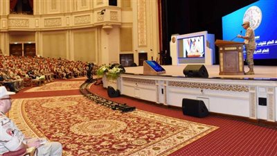 وزير الدفاع يلتقي عددًا من قادة وضباط القوات المسلحة المعينين لتولي الوظائف القيادية بالقوات المسلحة