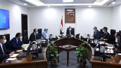 رئيس الوزراء يتابع بعض الاستعدادات الجارية لاستضافة مصر 